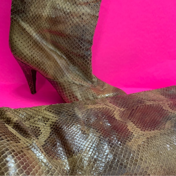 Miguel Hernandez snakeskin boots - Picture 7 of 10